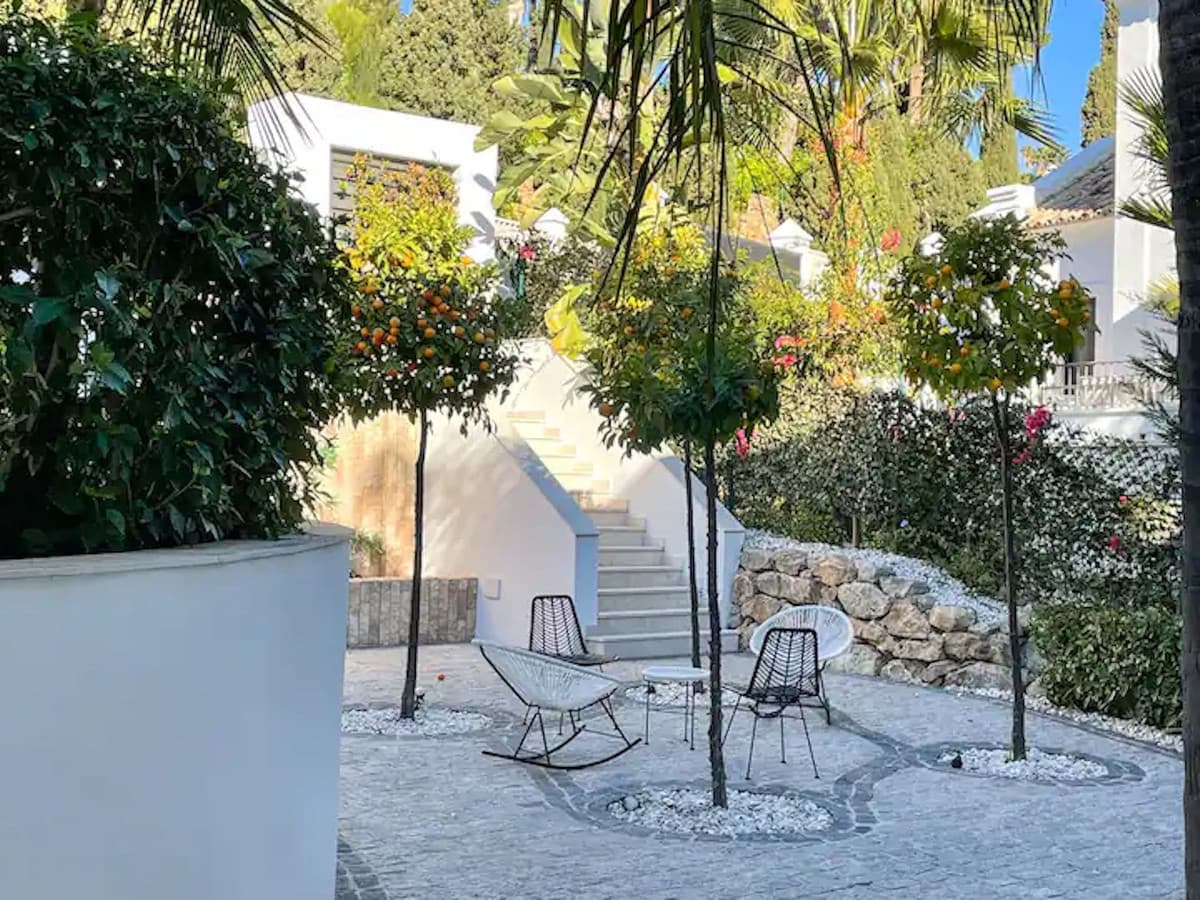 Detached Villa in Benahavís — photo 7 of 10