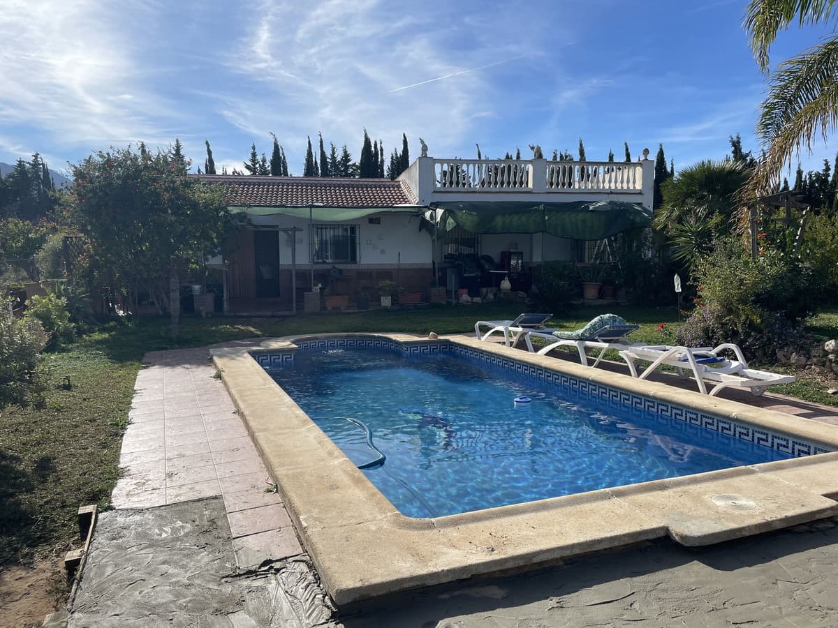 Cortijo in Alhaurín de la Torre — photo 3 of 10