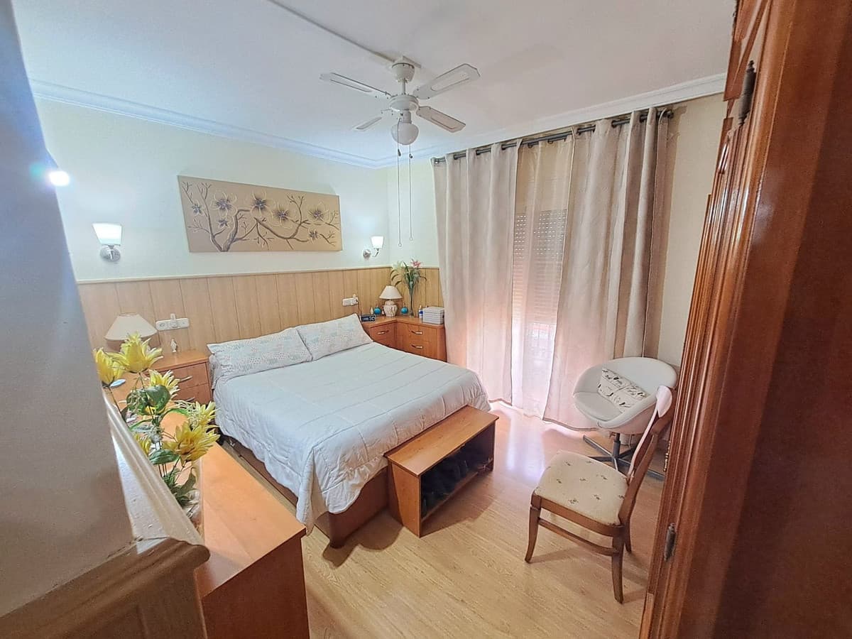 Middle Floor Apartment in Fuengirola — photo 10 of 10