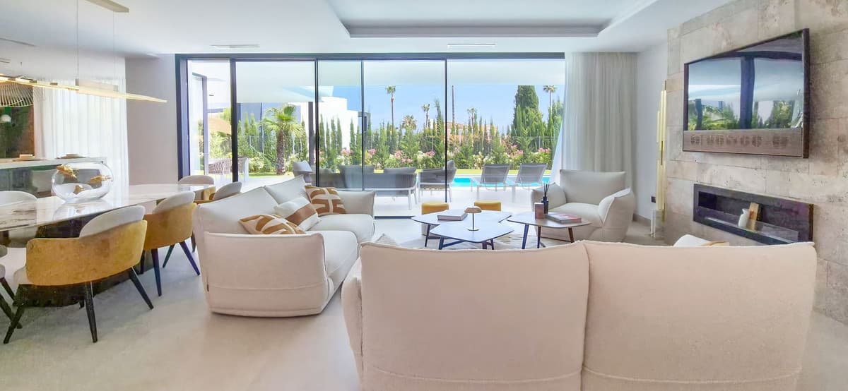 Detached Villa in Estepona — photo 4 of 10