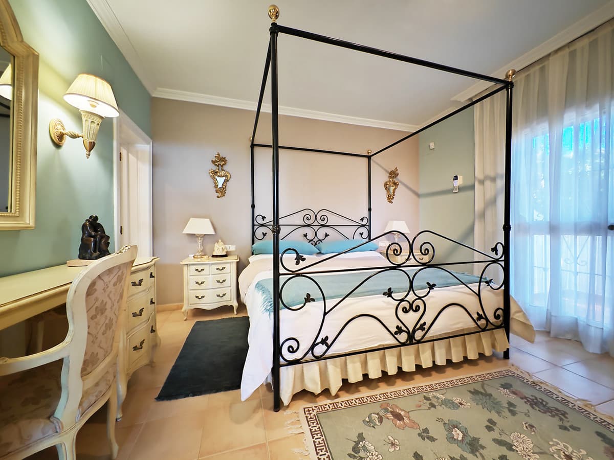 Detached Villa in Marbesa — photo 9 of 10