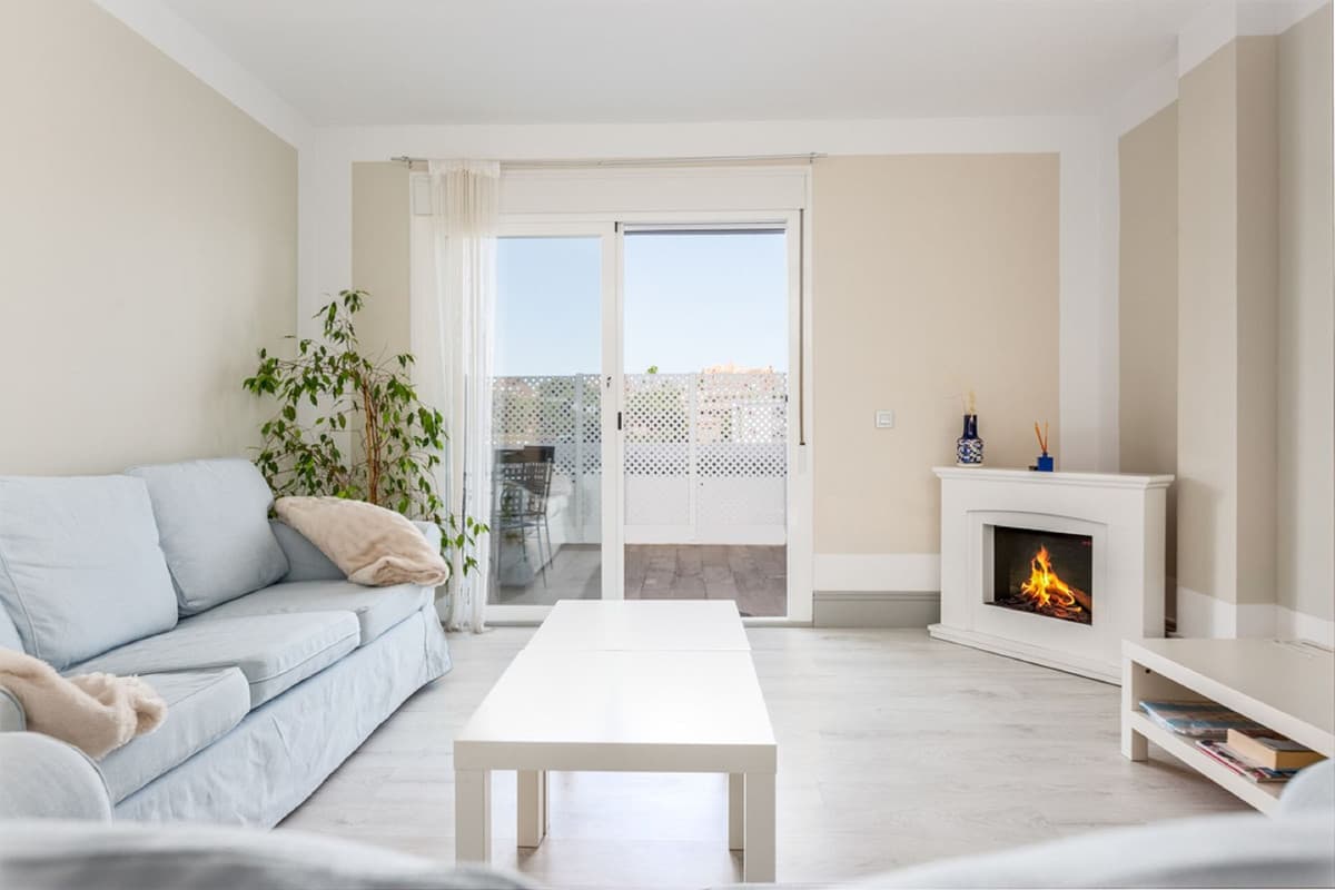 Middle Floor Apartment in Nueva Andalucía — photo 6 of 10