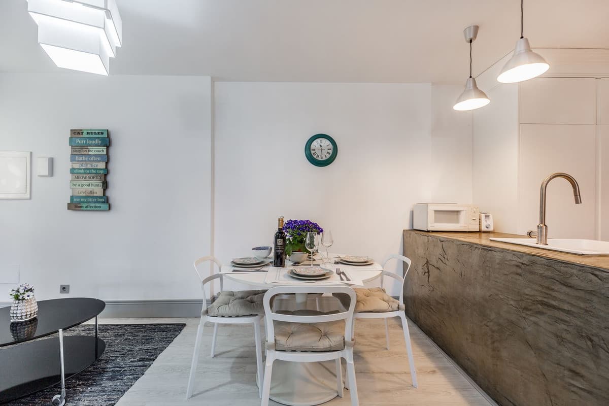 Middle Floor Apartment in Nueva Andalucía — photo 9 of 10