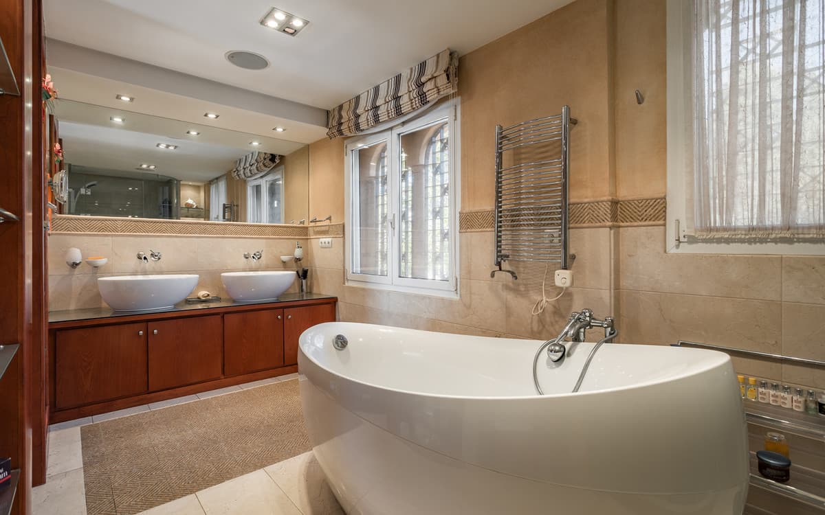 Detached Villa in New Golden Mile — photo 10 of 10