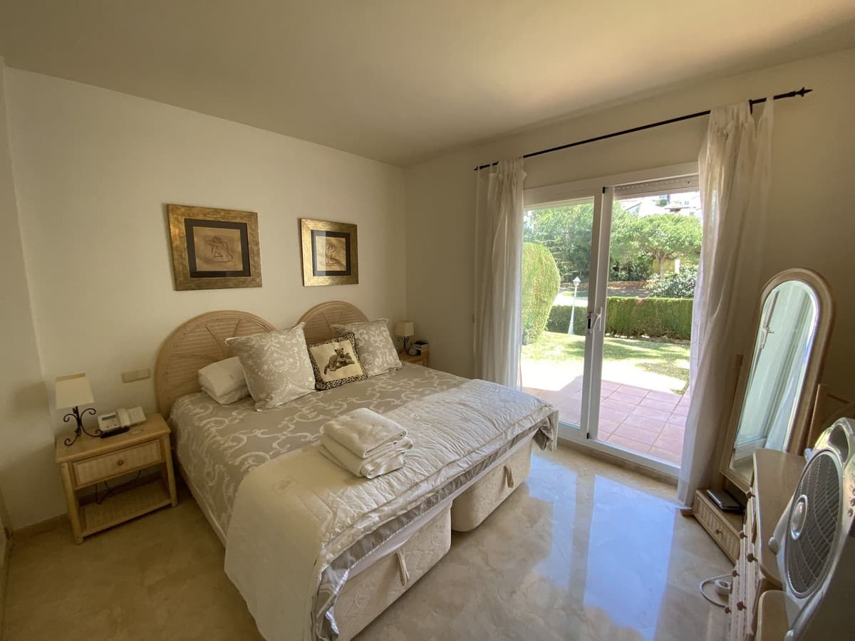 Duplex in La Quinta — photo 6 of 10