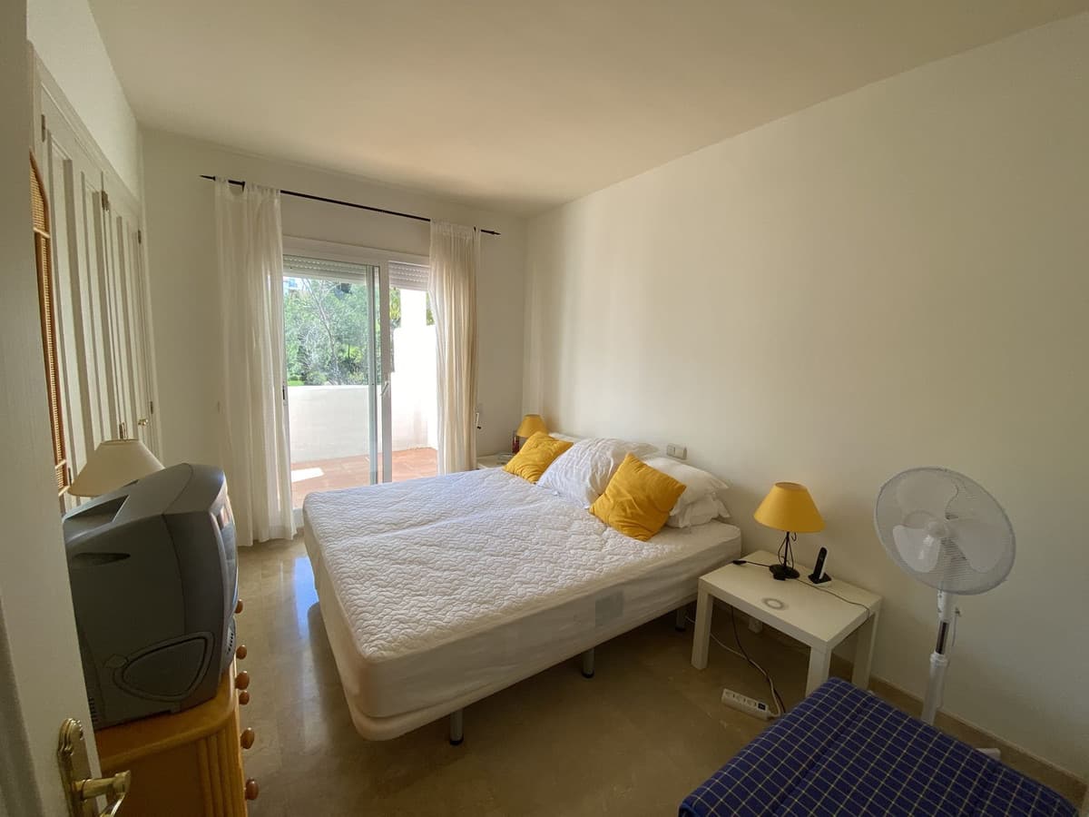 Duplex in La Quinta — photo 7 of 10