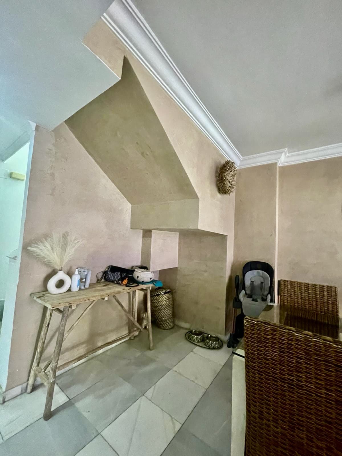 Middle Floor Apartment in The Golden Mile — photo 7 of 10