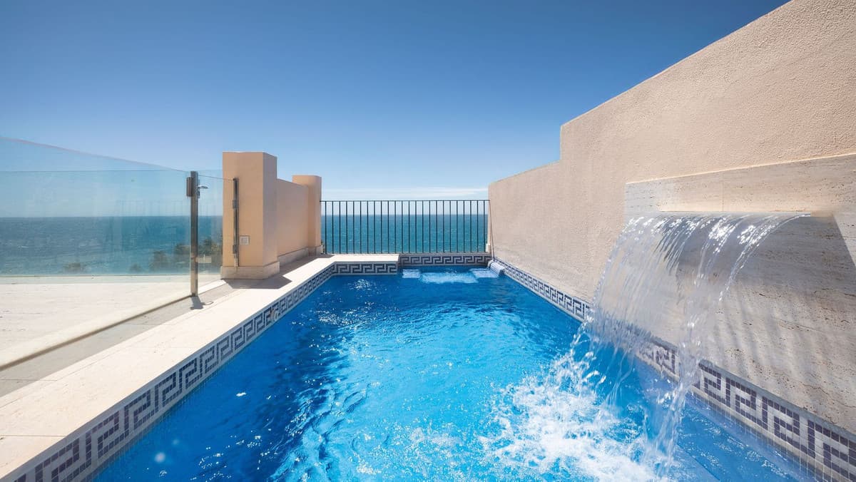Penthouse Duplex in Estepona — photo 3 of 10