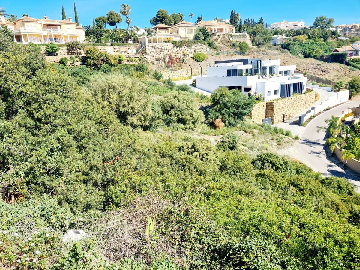 Residential Plot in Benahavís — photo 1 of 7