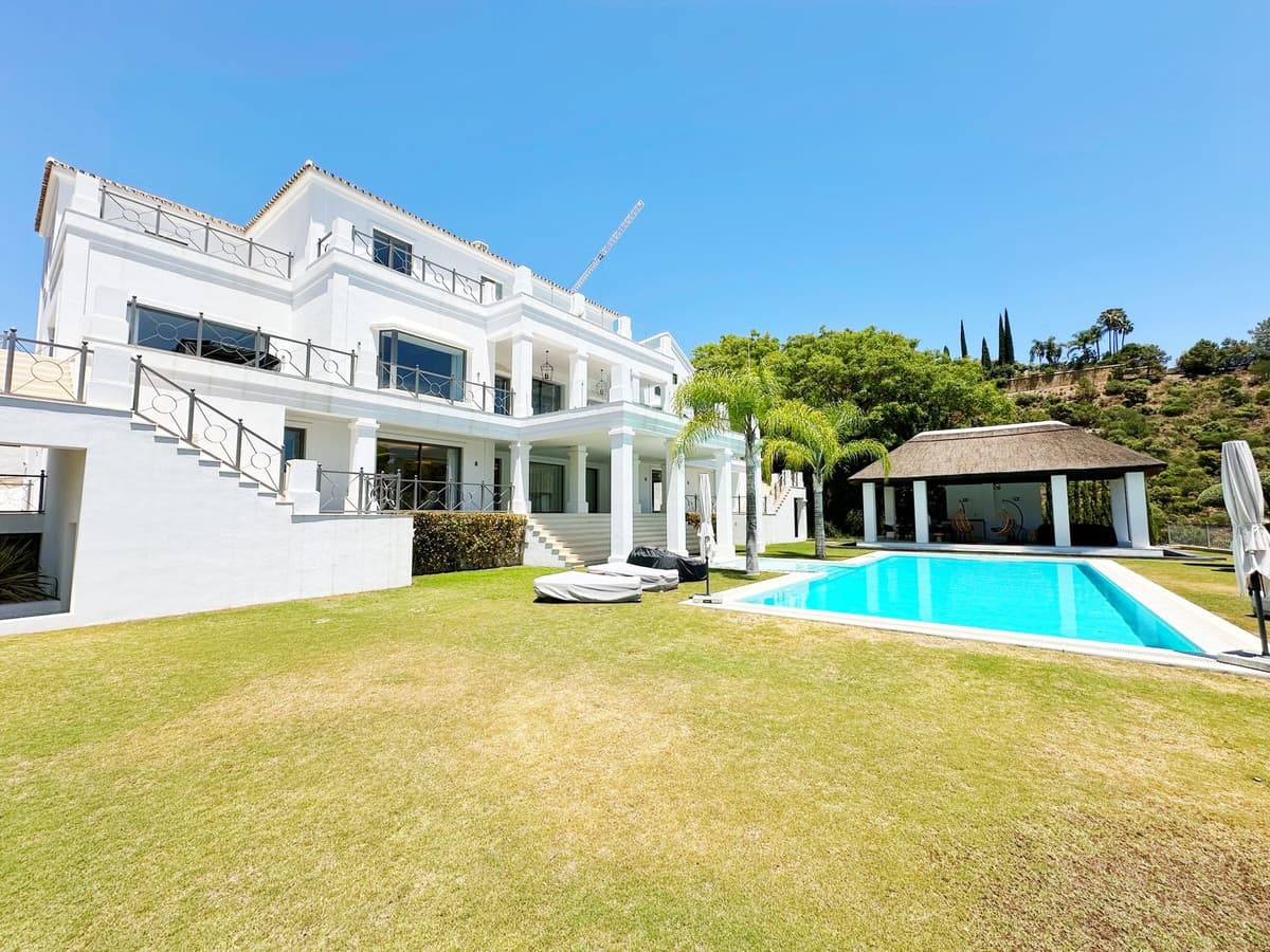 Detached Villa in El Madroñal — photo 10 of 10
