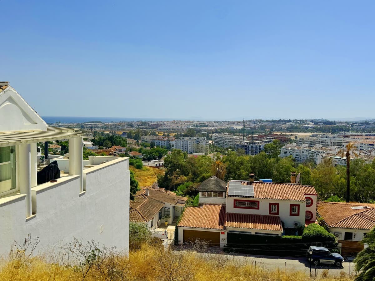 Residential Plot in Nueva Andalucía — photo 10 of 10