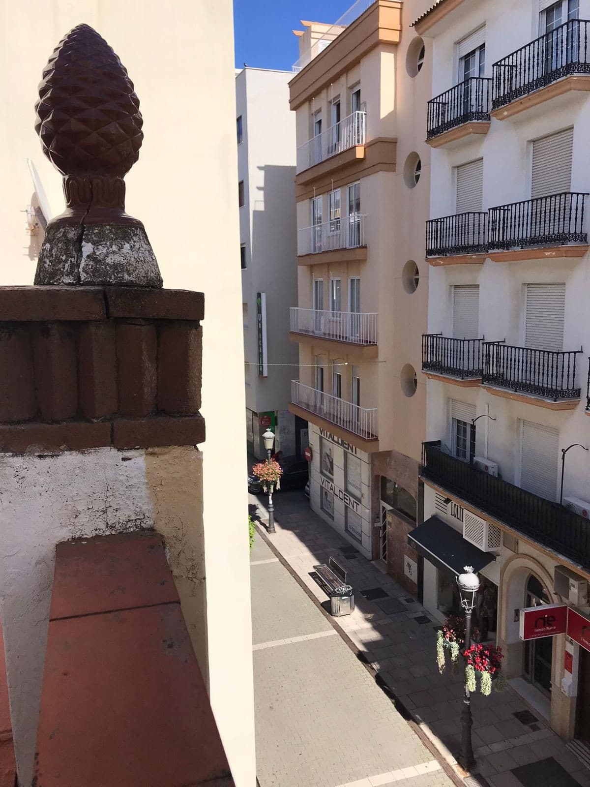 Townhouse in Estepona — photo 5 of 10