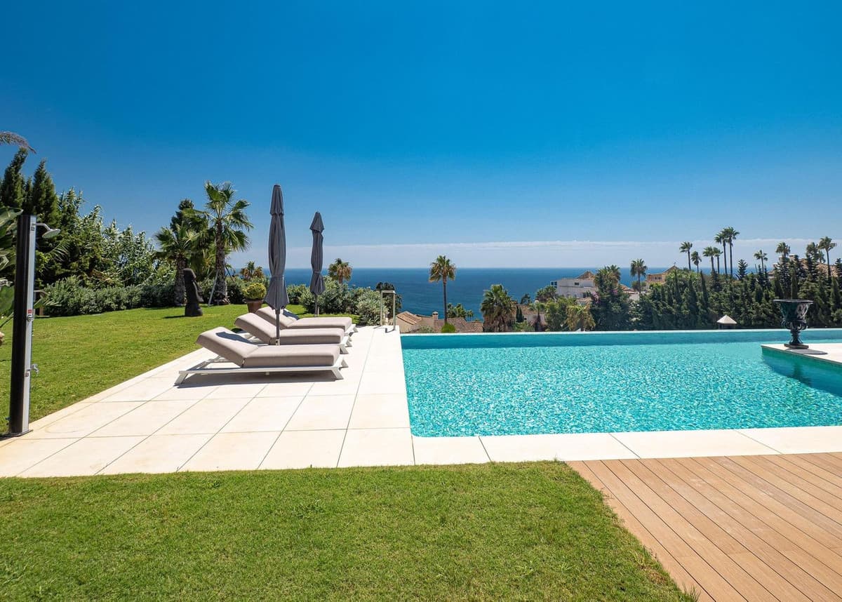 Detached Villa in Manilva — photo 2 of 10