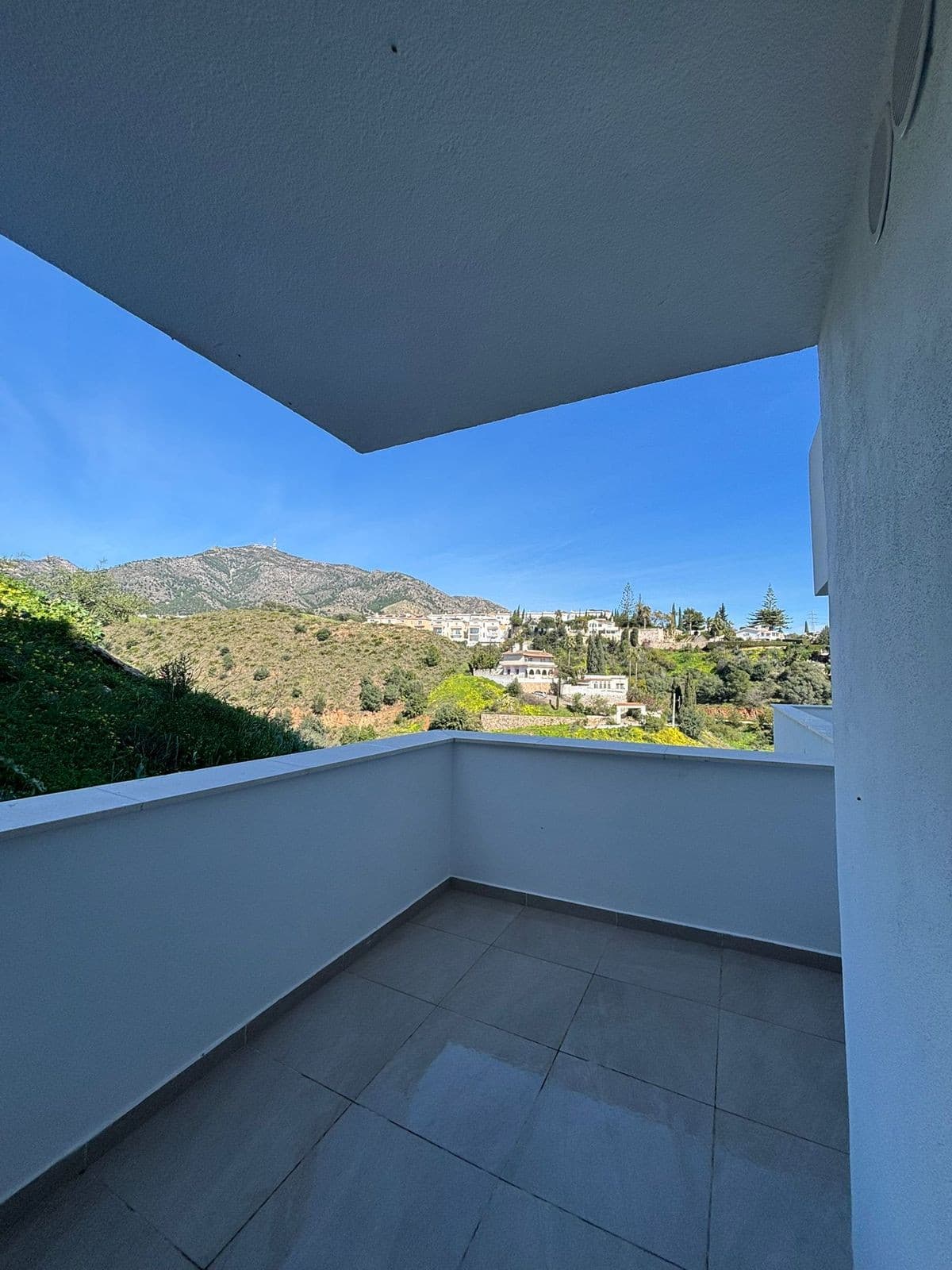 Ground Floor Apartment in Torreblanca — photo 5 of 8