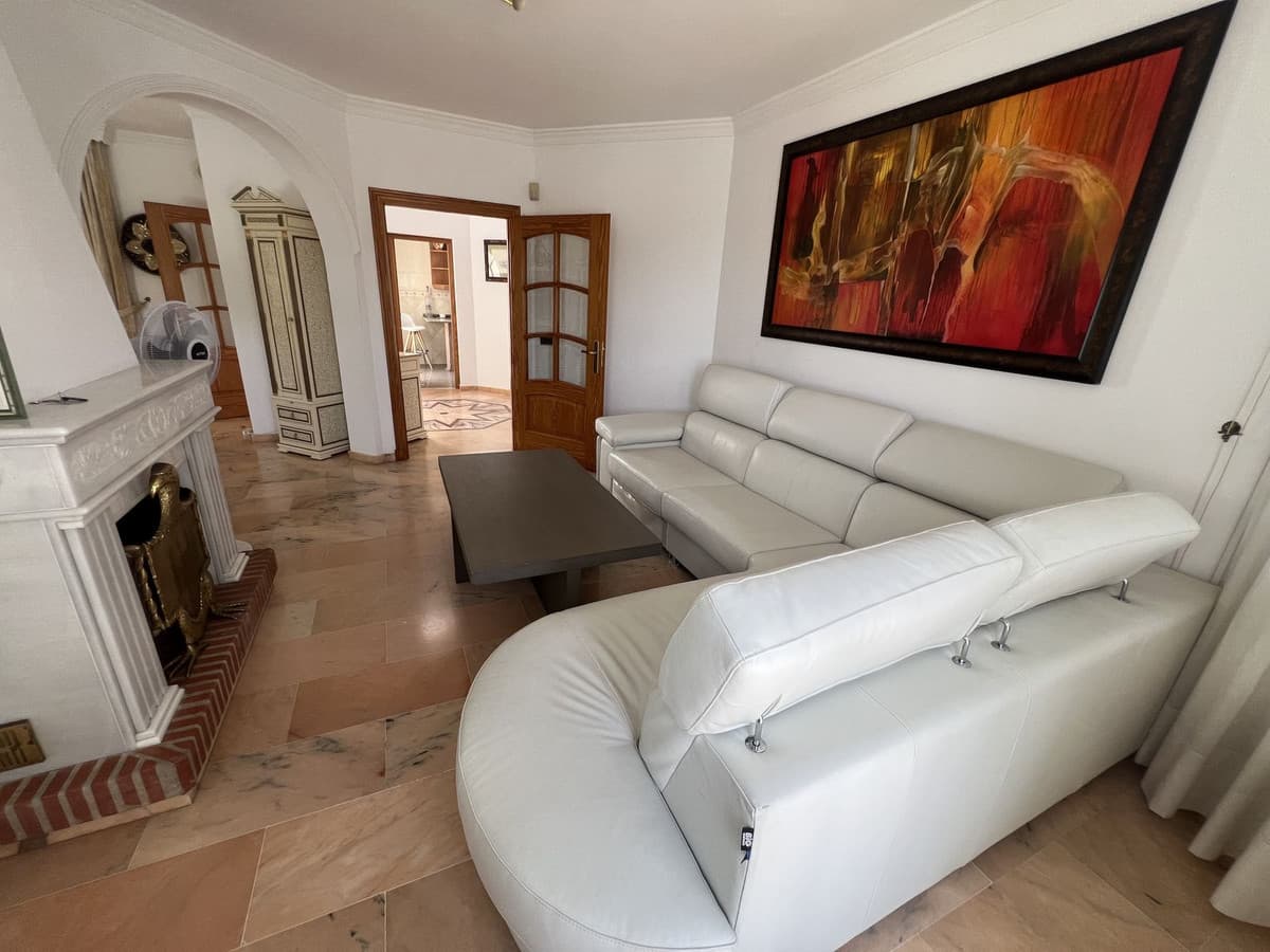 Semi-Detached House in San Pedro de Alcántara — photo 6 of 10