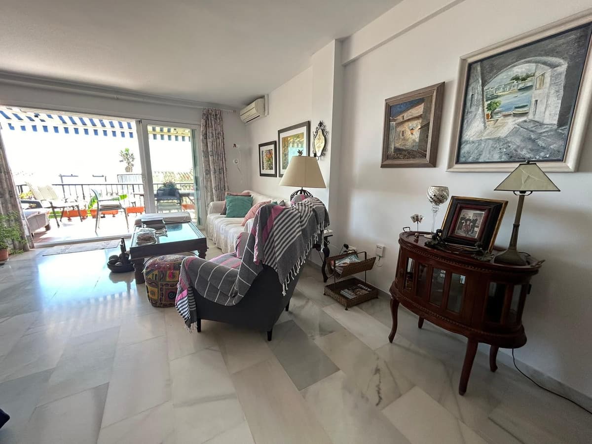 Duplex in Calahonda — photo 8 of 10