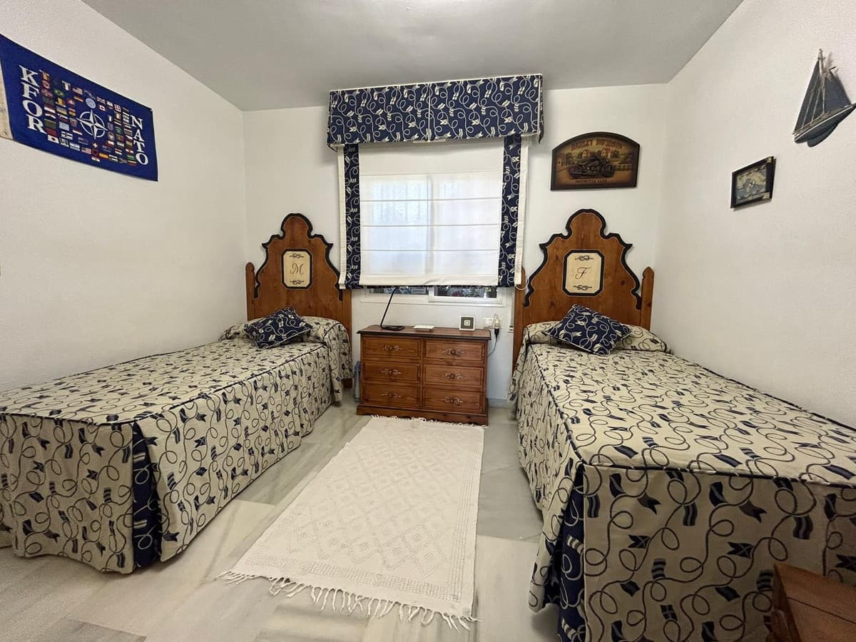 Duplex in Calahonda — photo 10 of 10
