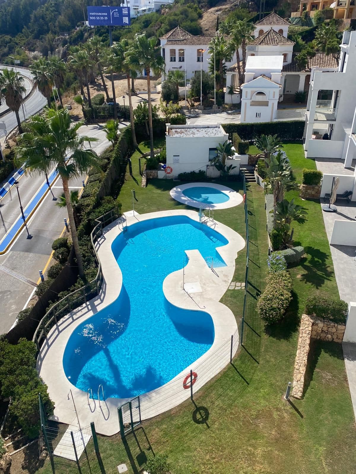 Penthouse in Manilva — photo 2 of 20