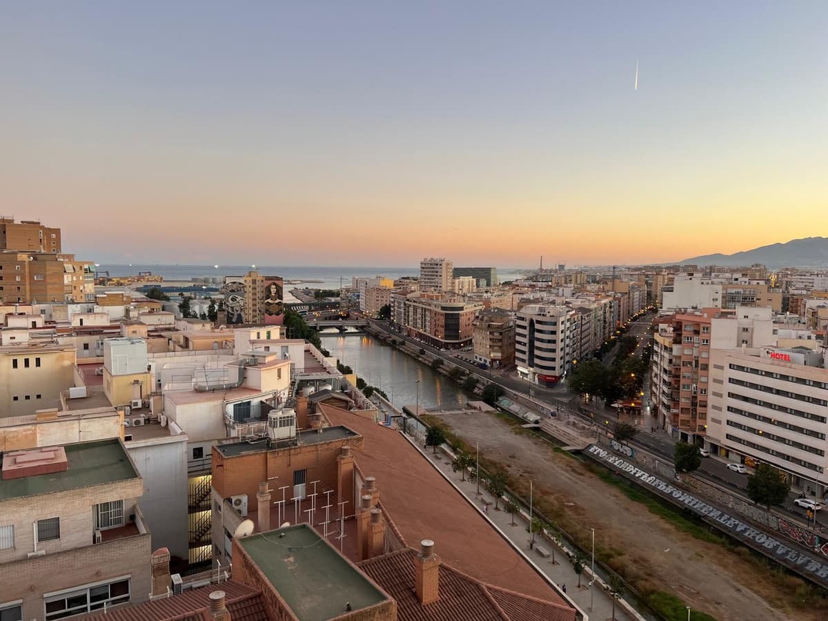 Middle Floor Apartment in Málaga Centro — photo 8 of 8
