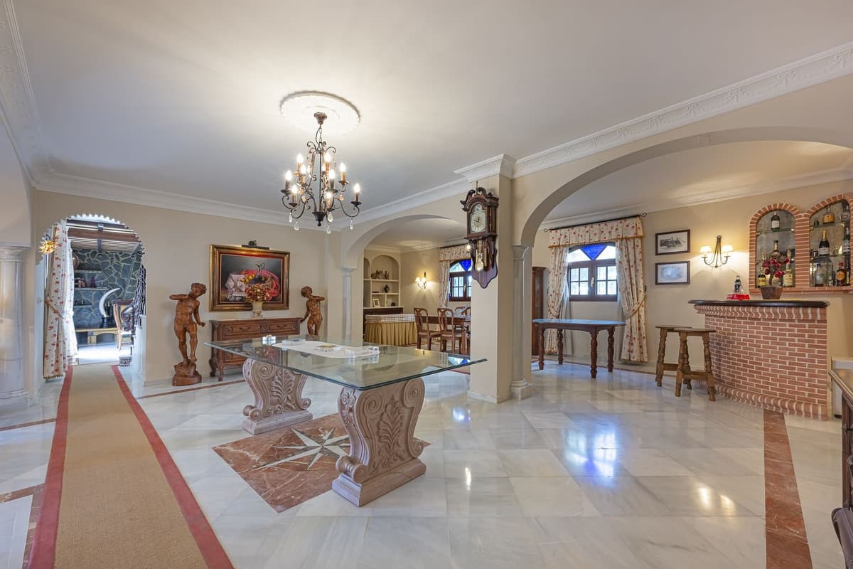 Townhouse in Gaucín — photo 8 of 10
