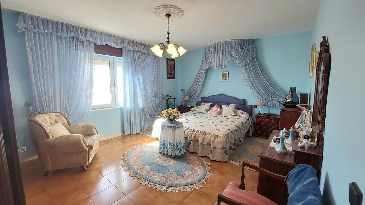 Detached Villa in Puerto de la Torre — photo 4 of 10