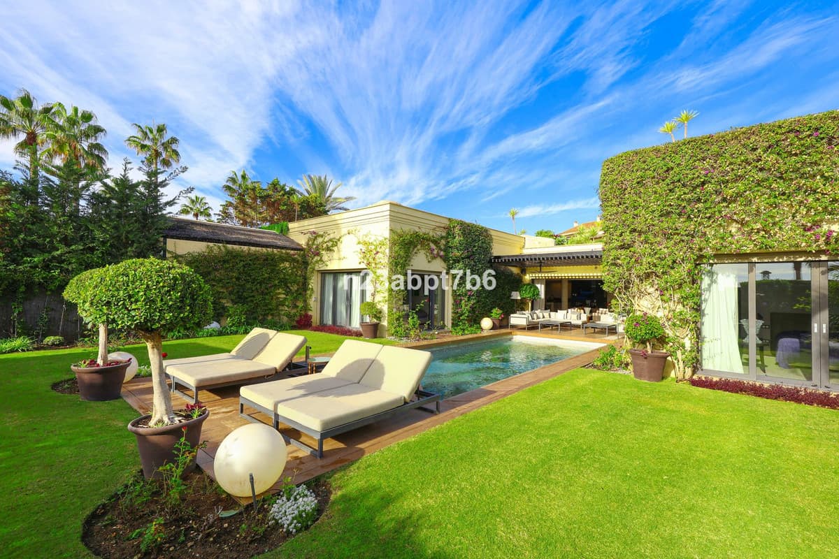 Detached Villa in Puerto Banús — photo 10 of 10