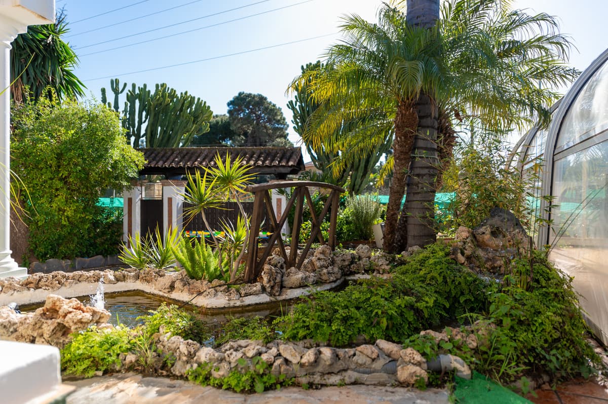 Detached Villa in Las Chapas — photo 2 of 10