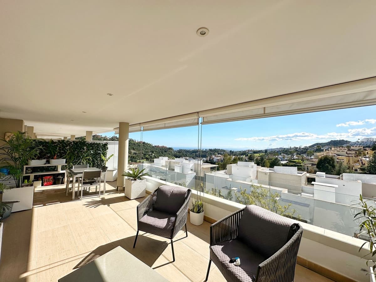 Middle Floor Apartment in Los Arqueros — photo 1 of 10