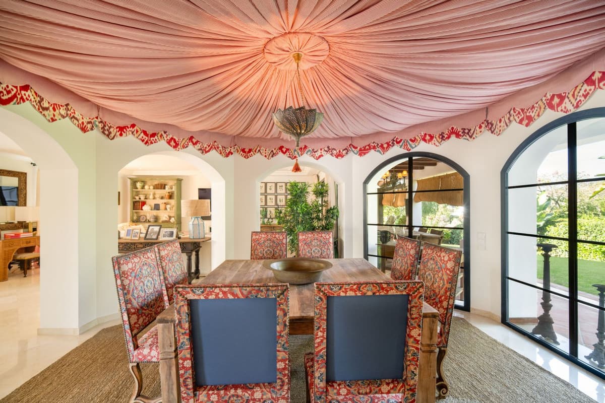 Detached Villa in La Quinta — photo 7 of 10