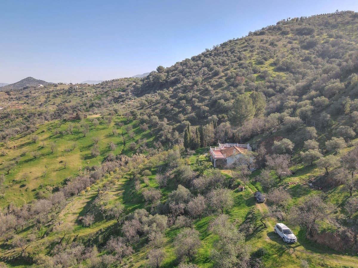 Cortijo in Guaro — photo 4 of 10