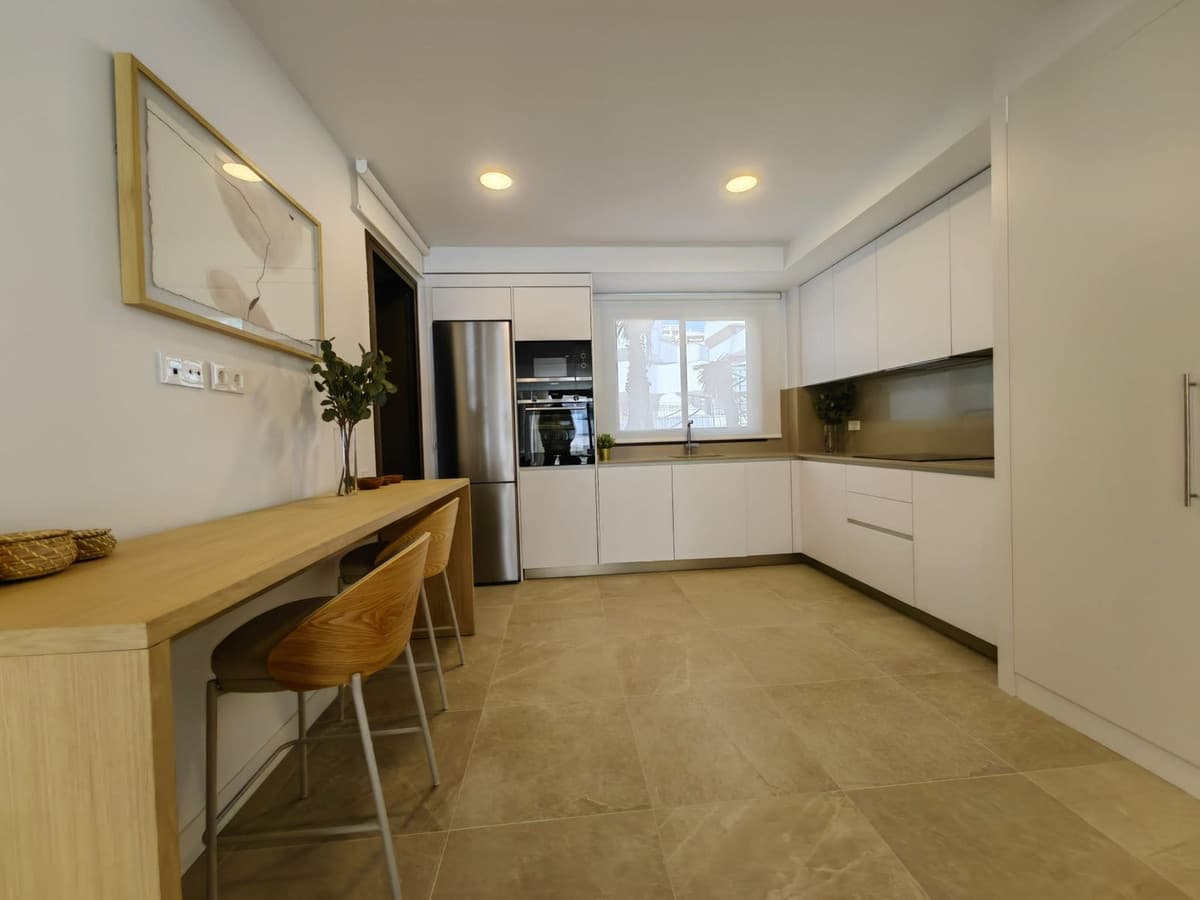 Ground Floor Apartment in Estepona — photo 10 of 10