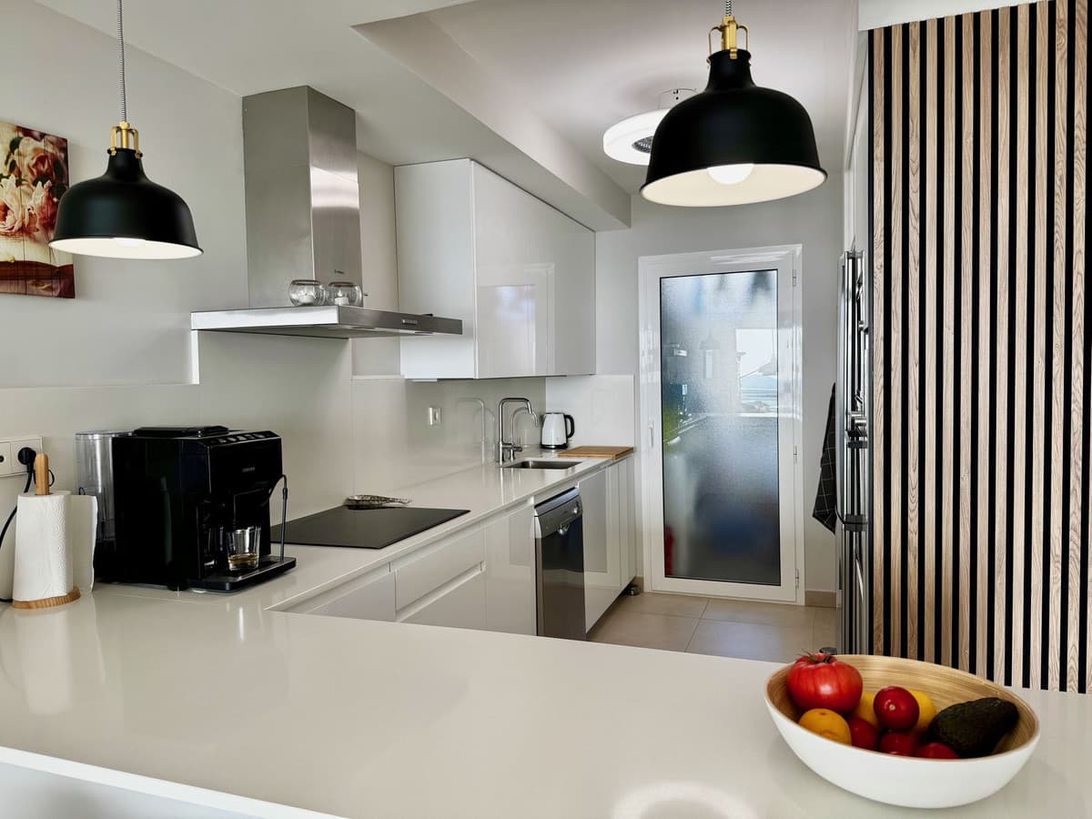Middle Floor Apartment in Torreblanca — photo 6 of 10