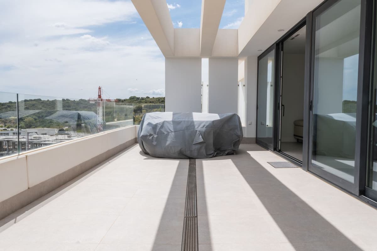 Penthouse Duplex in Estepona — photo 7 of 10