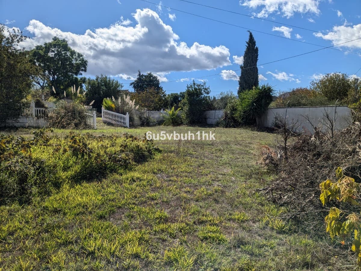 Detached Villa in Alhaurín el Grande — photo 6 of 10