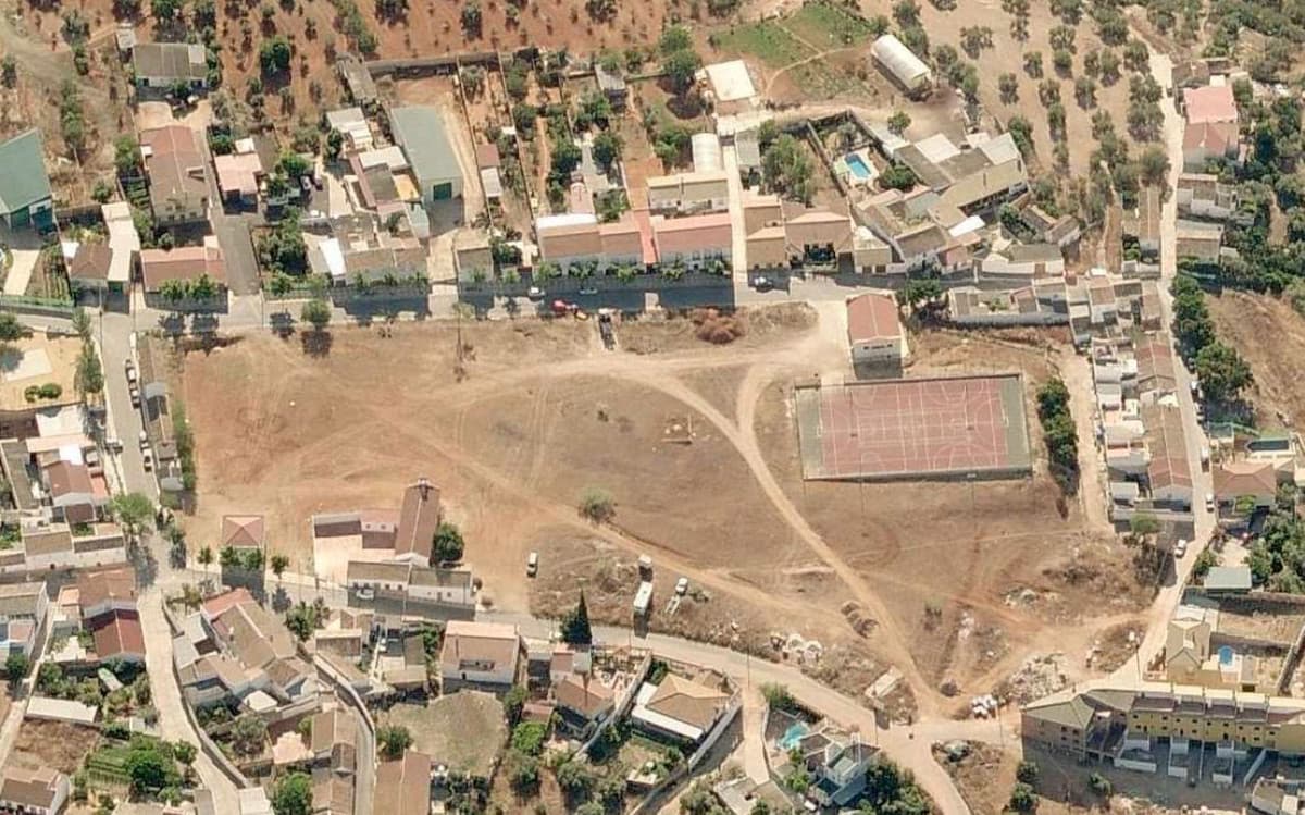 Residential Plot in Antequera — photo 3 of 10