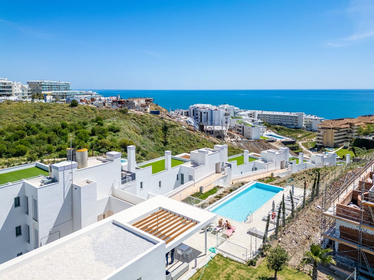 Middle Floor Apartment in Fuengirola — photo 9 of 10
