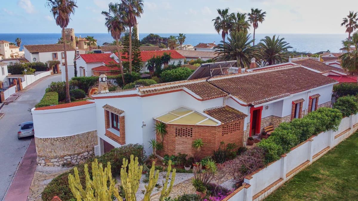 Detached Villa in Mijas — photo 2 of 10