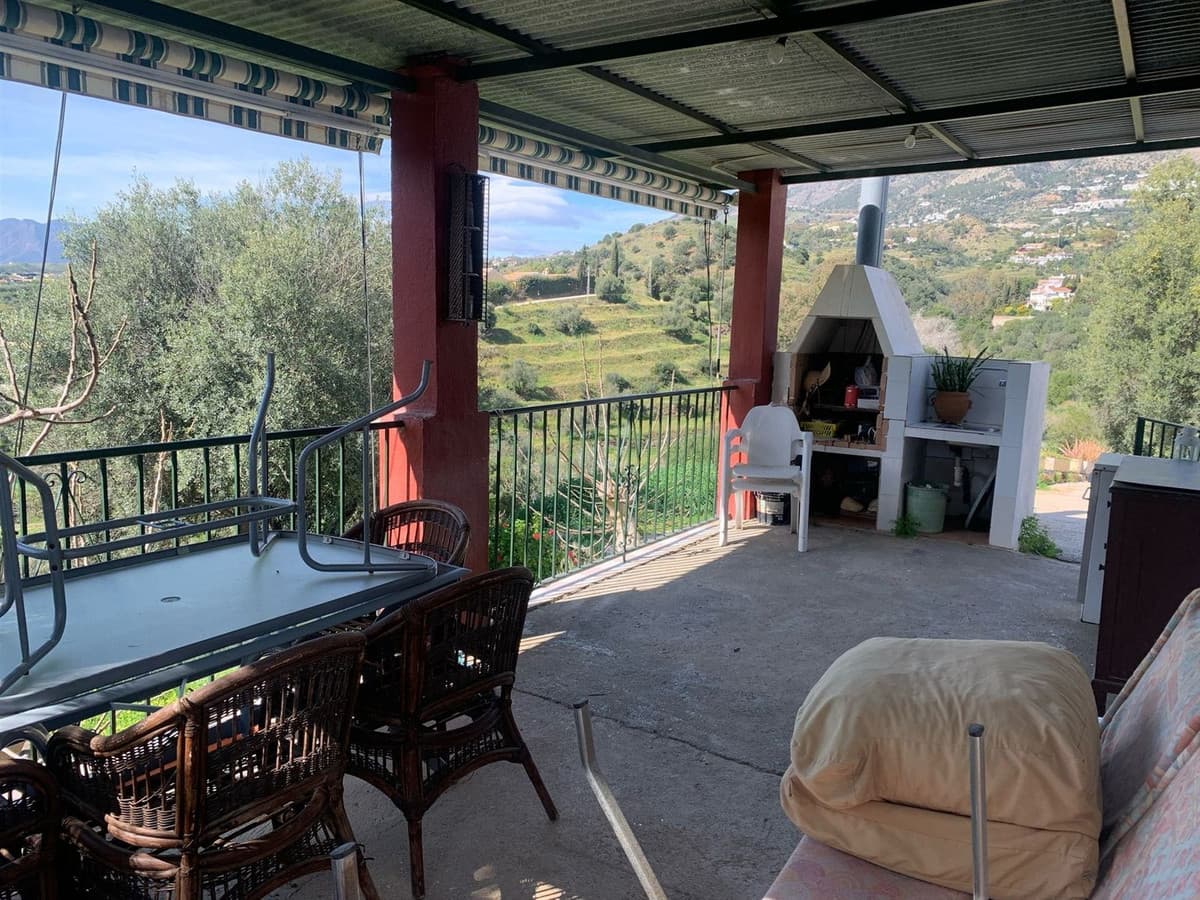 Cortijo in Mijas — photo 1 of 10