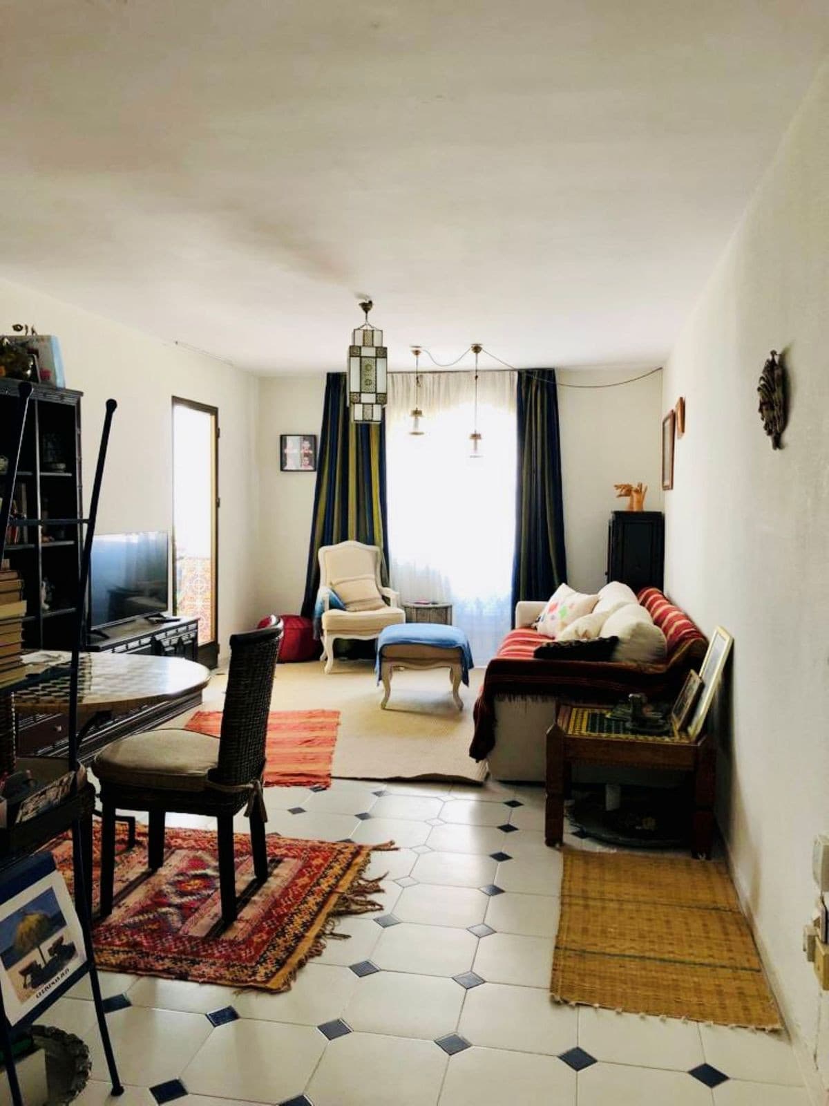 Middle Floor Apartment in Estepona — photo 8 of 10