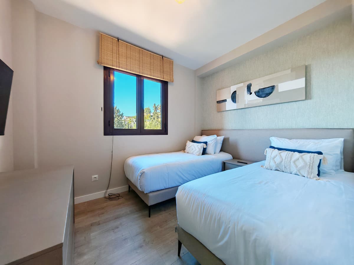 Penthouse in Benahavís — photo 10 of 10