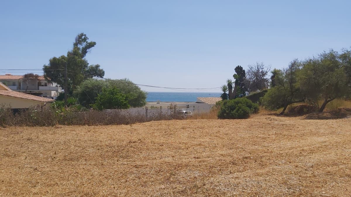 Residential Plot in Estepona — photo 3 of 4