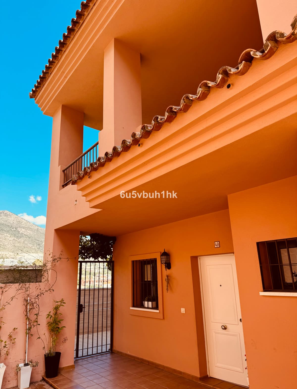 Detached Villa in Benalmadena Pueblo — photo 1 of 10