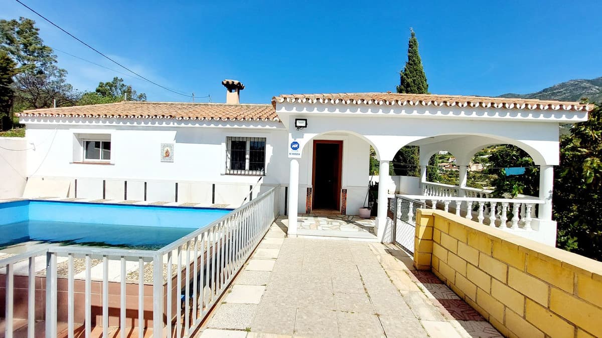 Cortijo in Mijas — photo 1 of 10