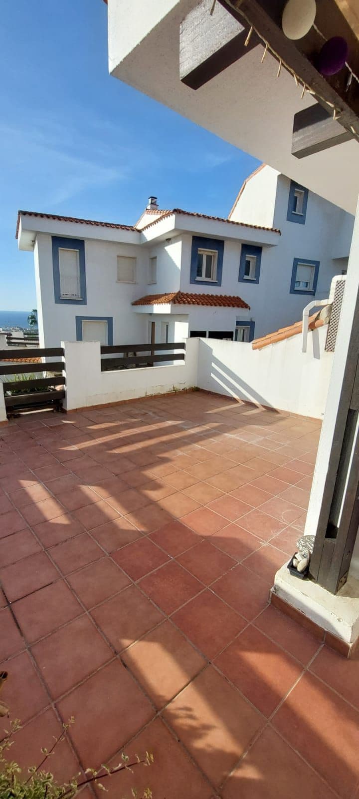 Middle Floor Apartment in Manilva — photo 4 of 10