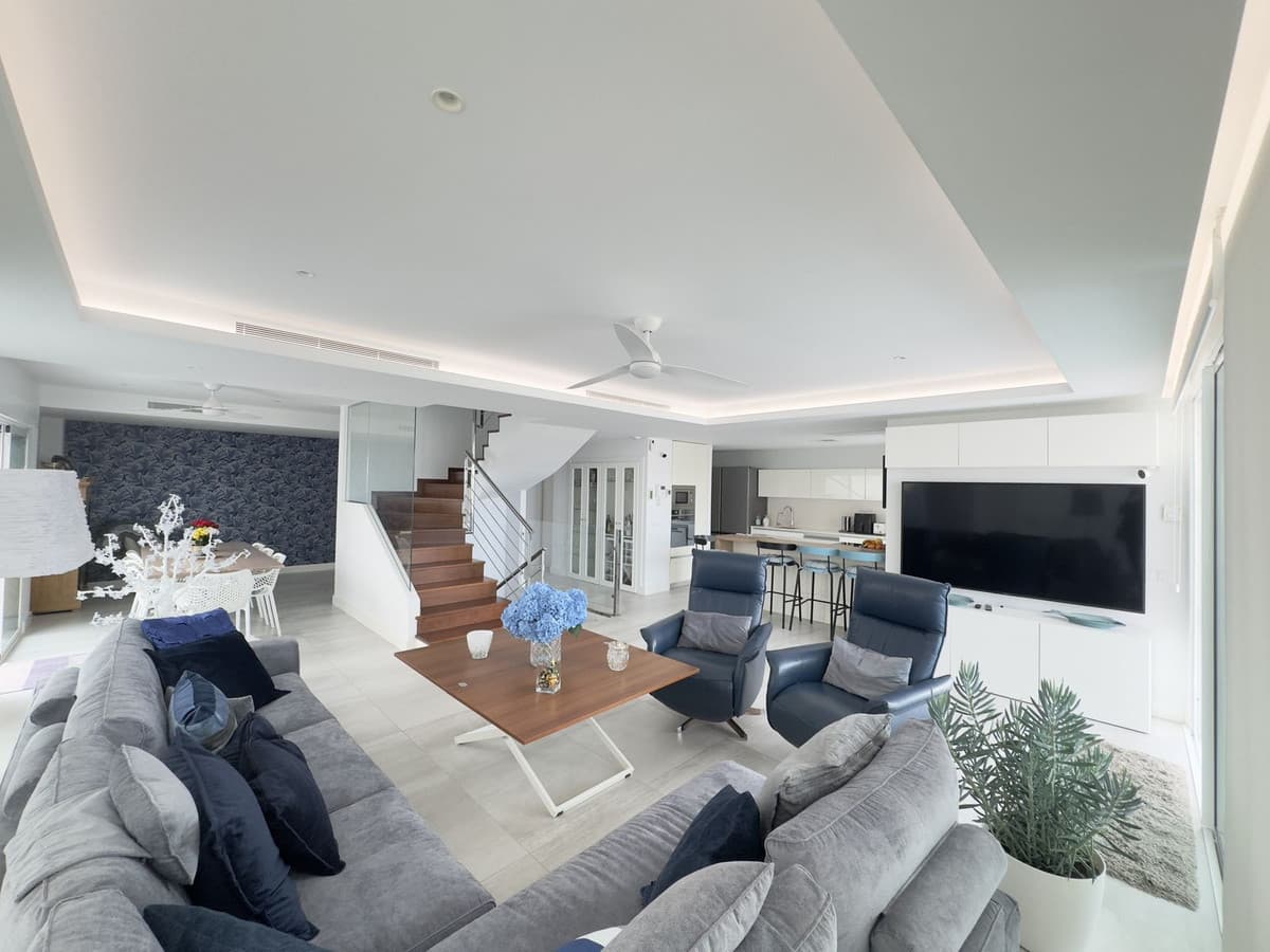 Semi-Detached House in Benalmadena — photo 1 of 20