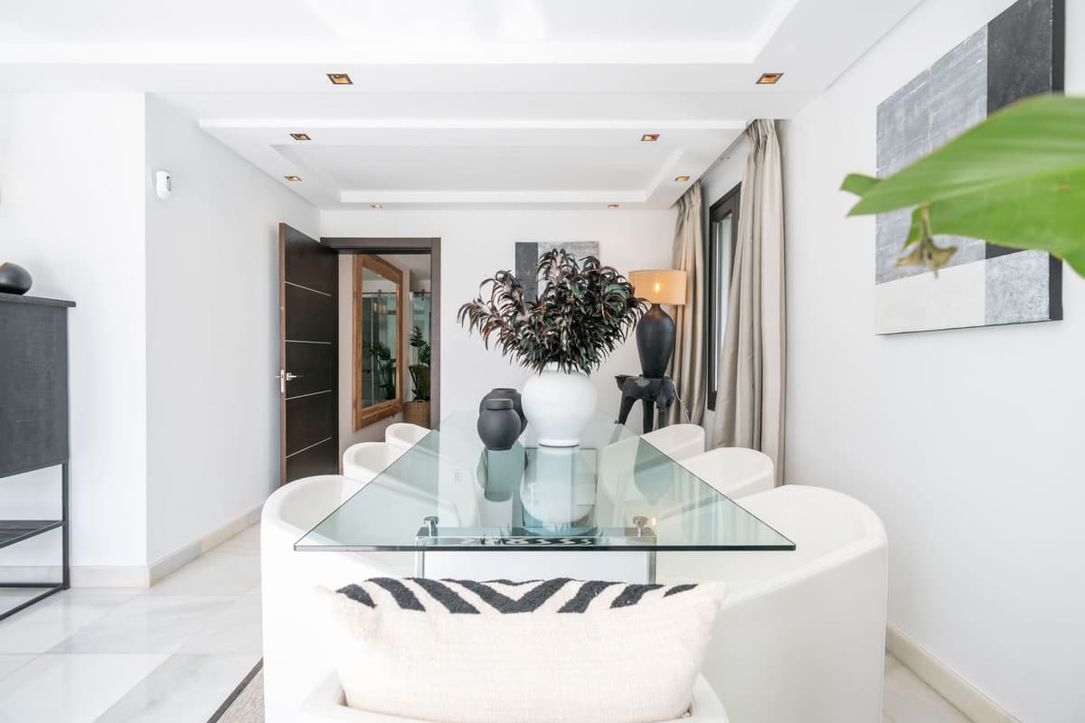 Detached Villa in Nueva Andalucía — photo 5 of 10