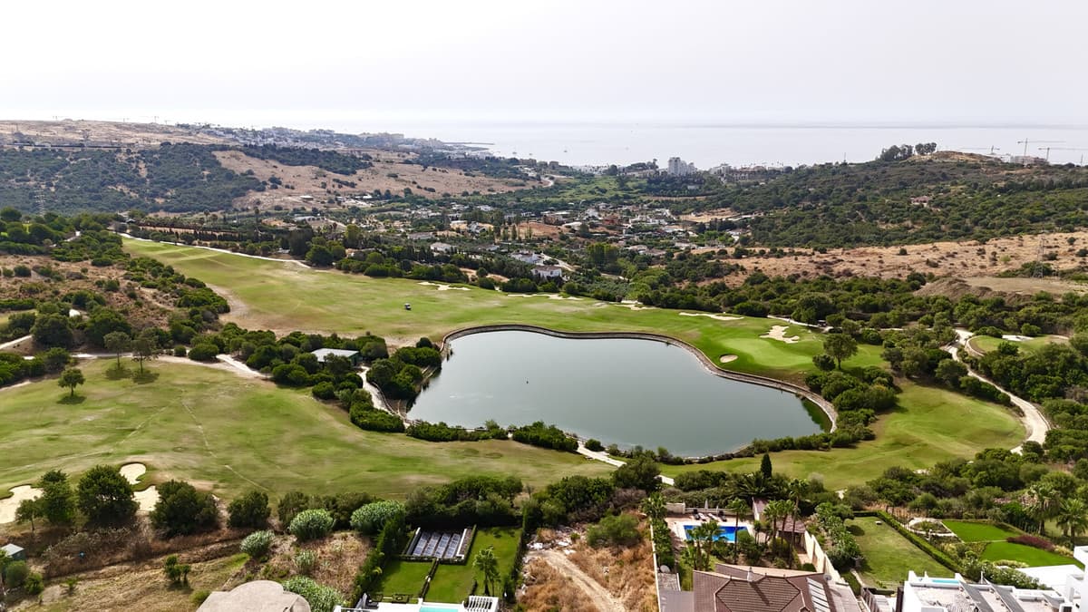 Land in Estepona — photo 4 of 7
