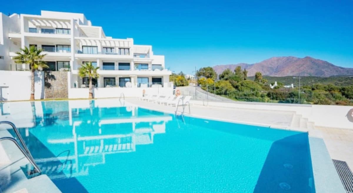 Penthouse in Estepona — photo 2 of 10