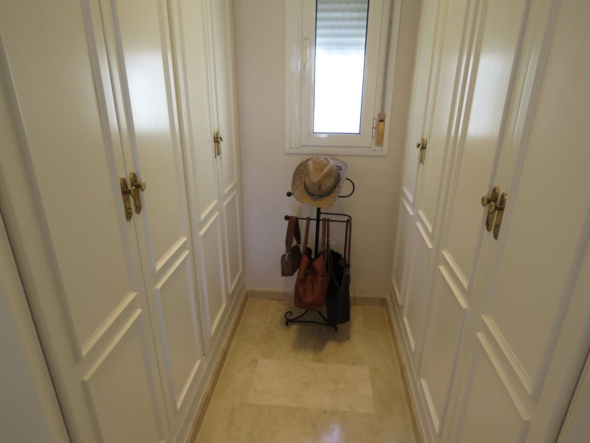 Detached Villa in Alhaurín el Grande — photo 5 of 10