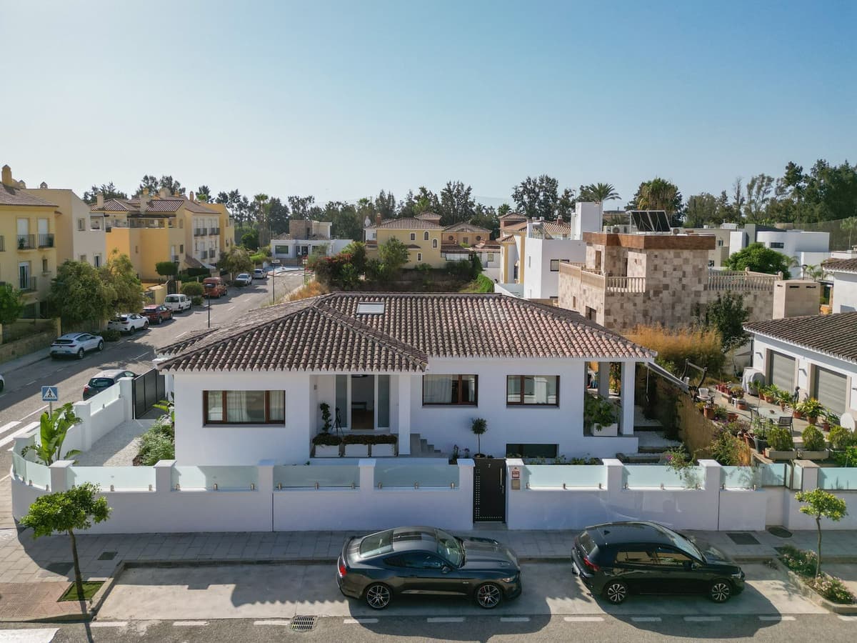 Detached Villa in La Cala de Mijas — photo 7 of 10